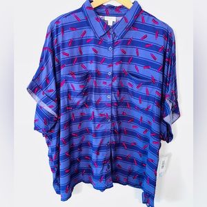 LulaRoe Purple Lipstick Print Button Down Shirt Size XL